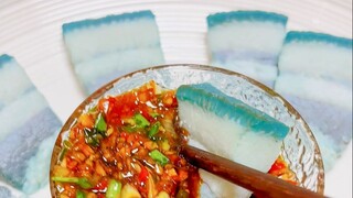 Kita juga bisa makan daging Doraemon~ Ya! Ini adalah rasa masa kecil~