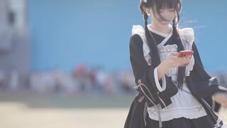 When i tried to wear a maid outfit and danced to the Pure Land in the university playground