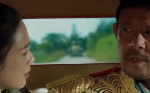 This line is so spot-on—it perfectly captures the stark reflection of today’s society in this movie.