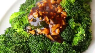 Broccoli With Garlic Sauce