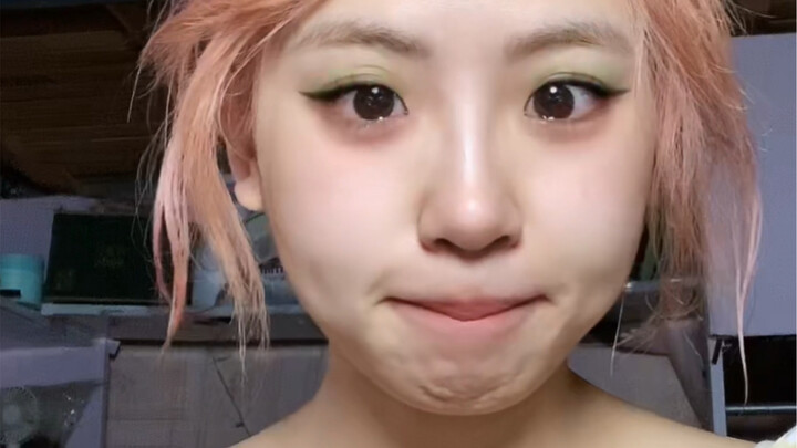 SOS!!! ตามทำเมคอัพเอฟเฟกต์ กลับได้ผลลัพธ์แบบนี้! ความเข้ากันจนเจ้าตัวยังตกใจ!!!