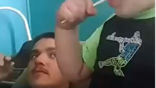 Anak: Ini tidak bisa mengalahkanmu?