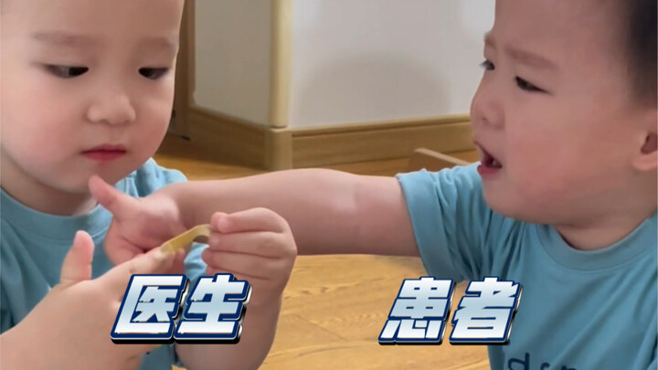 คนหนึ่งแสดงไม่เหมือนจริง แต่อีกคนหนึ่งจริงจนเหมือนไม่ได้แสดง