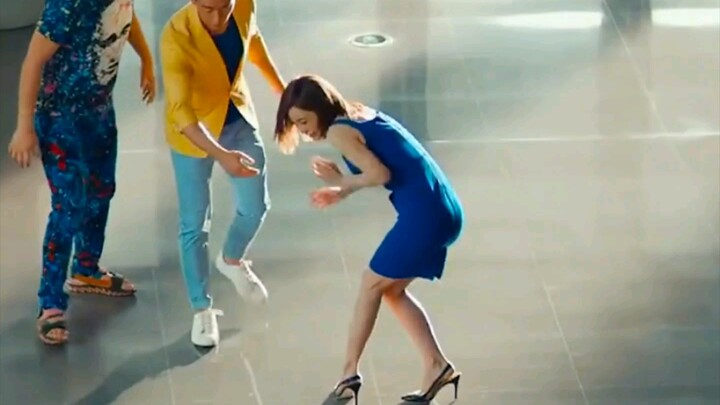 On the surface, he’s Guangu’s legend—but behind the scenes, he’s a true friend to women.