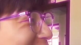 Making money or making a date, choose making a date's money - funny video