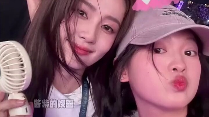 มิตรภาพอันเป็นนิรันดร์ของไป๋ลู่กับเฮ่อเฮ่อ