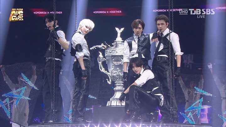 【4K ความคมชัดสูง การประลองเพลง】TXT - Upside Down Kiss + Danger / เหรินจวิ้น - Let Me Tell You - 2512