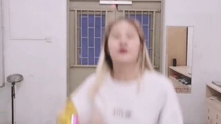 【رجل التلفزيون المثير لعيد الميلاد】جزيرة نيو بوي