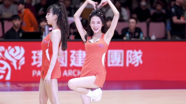 啦啦队看台妹就很不错了，一定要看到最后哦