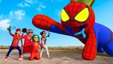 TEAM SPIDER-MAN VS Roblox Rainbow Friends (BLUE) Transformation & JOKER || Scary Teacher 3D IRL