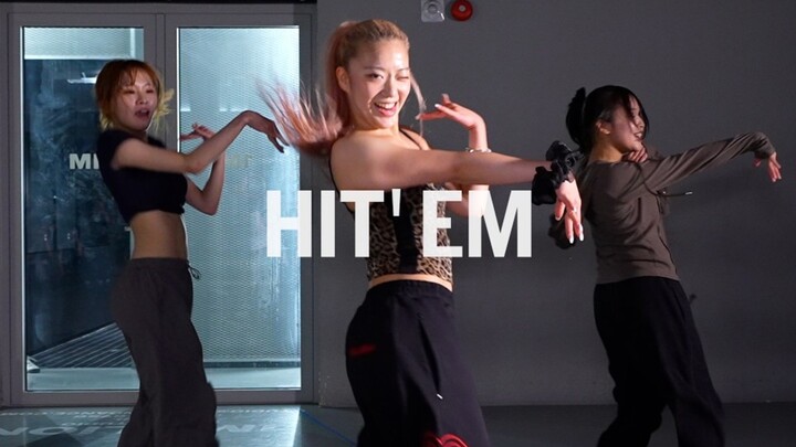 MEOVV - Hit 'Em / Biên đạo AIRU