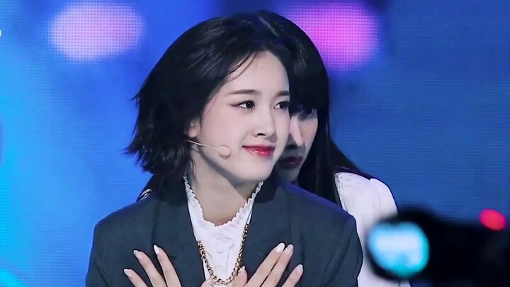 【STAYC】Puppy🐶 J(张瑞堠) dalam tahap SANGAT BURUK