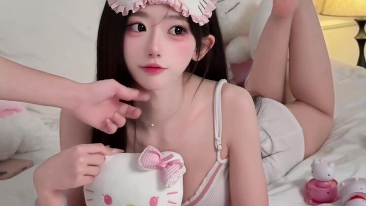 Apa yang harus dilakukan jika kaus kaki sobek?