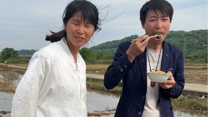 วิดีโอนี้ถ่ายทำเป็นเวลาสี่วัน และฉันโพสต์ไว้สามวันก่อนที่วิดีโอจะมืดลง