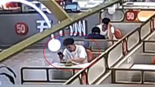 Man goes to the airport every day but doesn't fly—he just goes to the airport restaurant to extort m