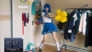 Shiraishi Minoru: Here you go! Sailor uniform! (Sounding full of energy)