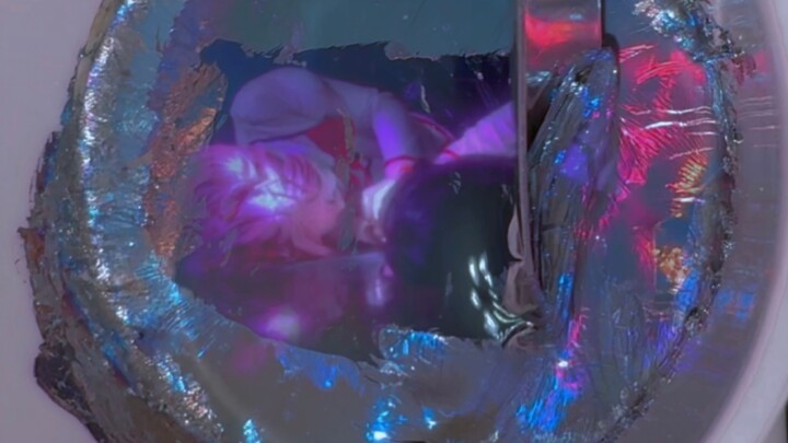 Bismuth crystals can never be scraped away, just as Madoka Kaname can’t be saved no matter how many 