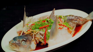พวกคุณเคยเห็นปลาเดินได้ไหม ว่ากันว่าแค่กินเข้าไปคำแรกก็ลืมไม่ลงไปตลอดชีวิตเลยเหรอ
