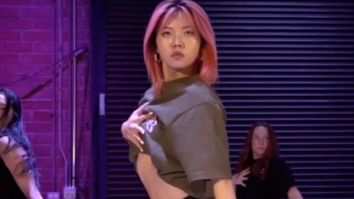 The Same Bad Habits, Different Style Choreography by Kyle Hanagami