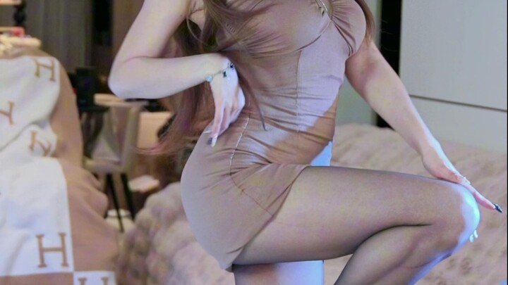 Expired rice noodles, Xian Miao, 2025-11-06, nice body, full body