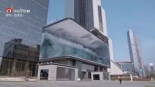 SM公司的显示屏！科技公司实锤！！ 是的，也有每个中饭出的一份$