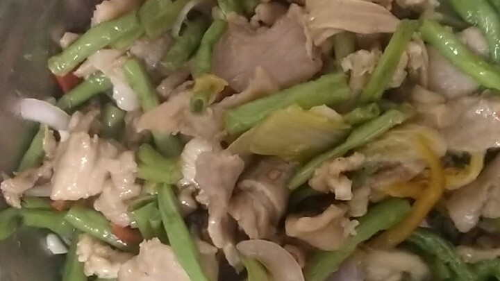 pork beans lever menu.🤤