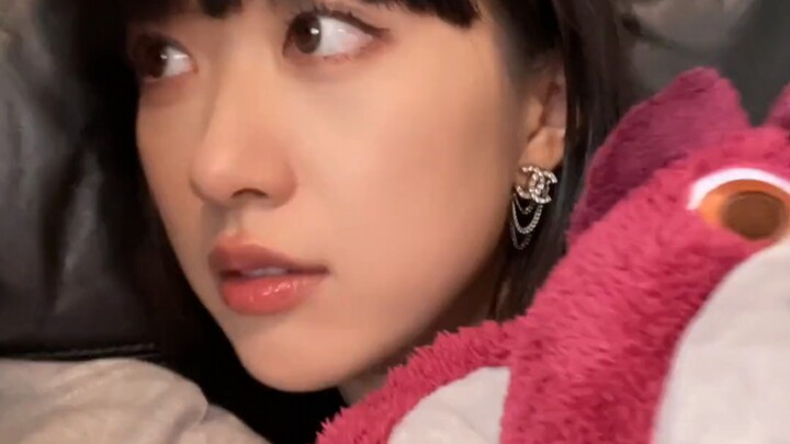 A love that’s a mutual rush has begun...