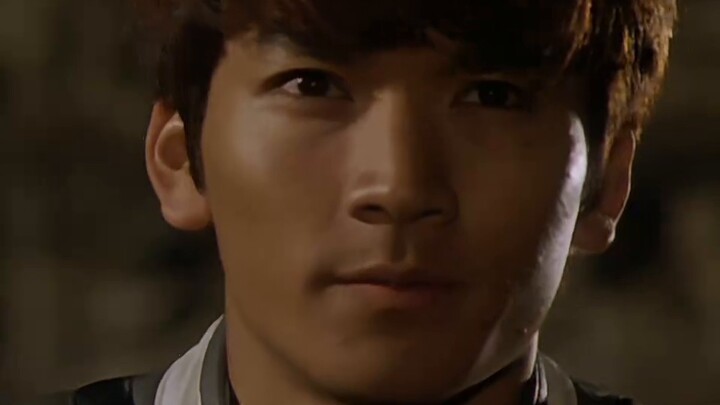 Ultraman Tiga Monologue Series: On the edge of light and darkness, I lost my true self