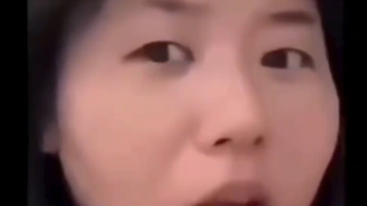 ยังชอบตอนที่คุณดื้อรั้นไม่ยอมใครแบบเมื่อก่อนอยู่นะ