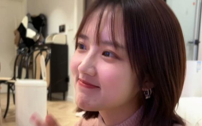 Đừng dại mà xem anime cùng bạn gái!