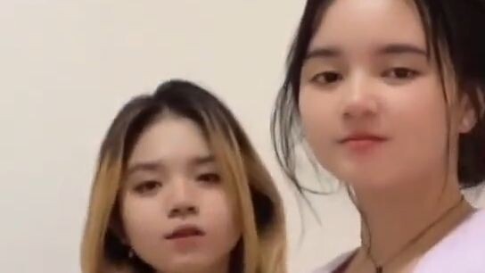 kebayang ya digoyangin gitu 💦💦💦