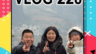 带妈妈看世界！