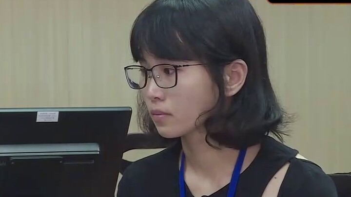 Ծ‸Ծ, two seconds of silence