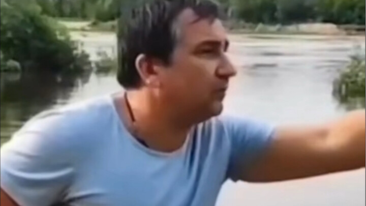 Japanese tourists? Go ahead and drink up without a care!