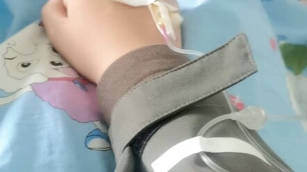 อายุ 13 ปี, เกิดภาวะบล็อกหัวใจห้องขวาสมบูรณ์