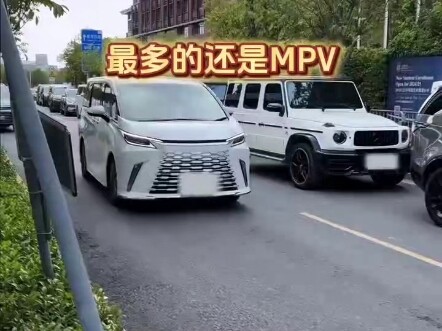 Kiến thức thú vị: trong video không phải là một quốc gia tư bản chủ nghĩa