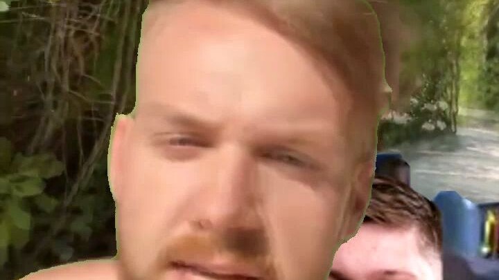 NIKO bị đoàn tàu nhỏ bắt nạt rượt đuổi dữ dội