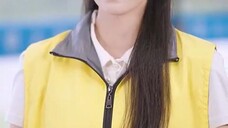 CEO_cuek_pada_semua_wanita,_tapi_jatuh_cinta_pada_asisten_barunya_yang_cerdas_dan_berani!(480p)