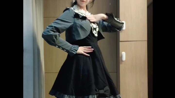 The Beautiful Girl from Heavenly City Is Innocent