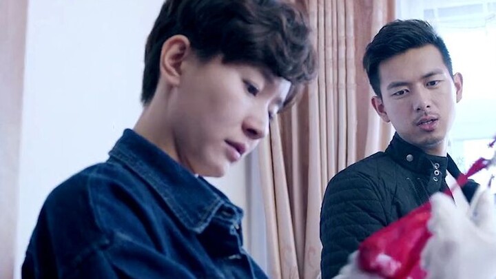 Old Qin: Put down that piece of lingerie. I want to talk to you about “virginity”!