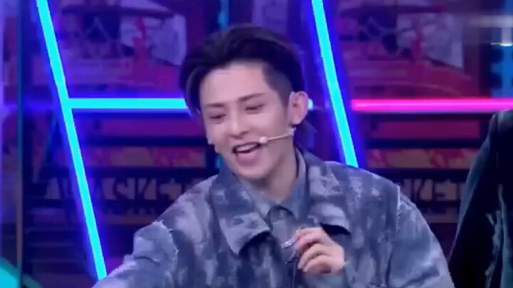 Tan Duoduo, who is usually slow, also has quick reactions.