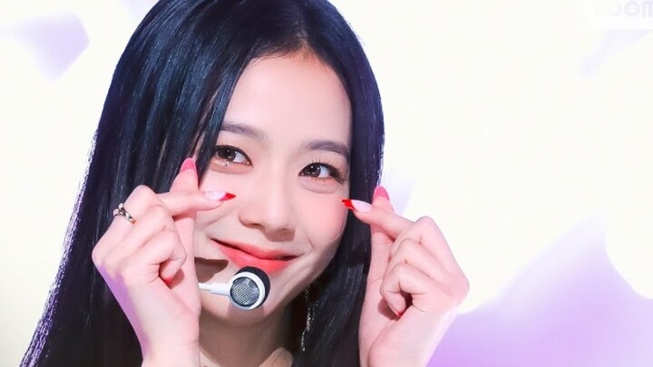 Kim Ji-soo 220925 Inkigayo Shut Down Phiên bản ngang 4K