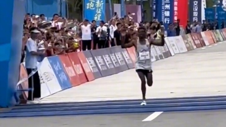 A Black runner at the Lanzhou Marathon allegedly started early, with other runners calling it unfair