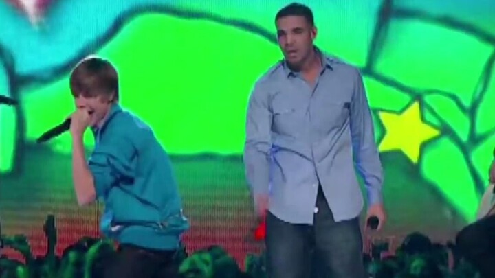 Justin Bieber 贾斯汀比伯与 Drake在Juno颁奖典礼上一起演唱Baby (2010 720P)
