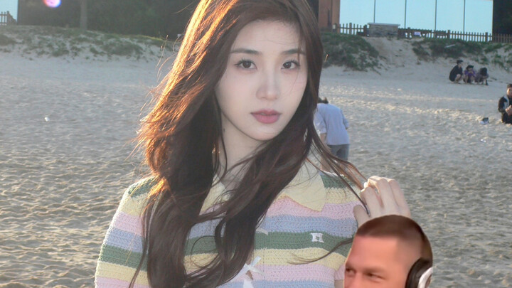 No matter what, in my eyes my wife is the most beautiful.