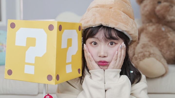 Xin lỗi, tiền ơi, dù nó chẳng có ích gì nhưng mình thực sự rất cần nó!