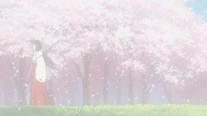 The way Kikyo smiles is really gentle.