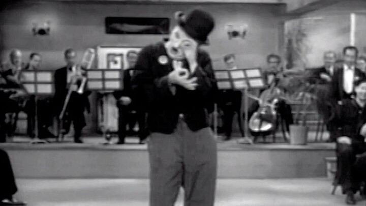 "Nonsense Song" by Charlie Chaplin from "Modern Times" (full version with lyrics)