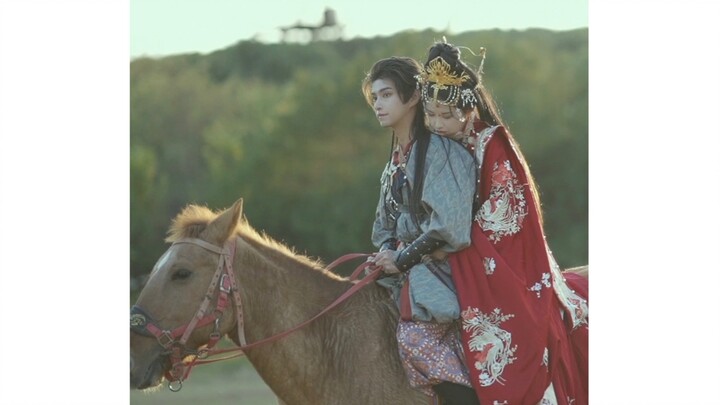 【เป่ยชวนว่านว่าน×ฉู่ฉี】“ท่านอ๋องช่างไร้มารยาทเสียจริง ถึงกับทำตัวเหมือนโจรปล้น”