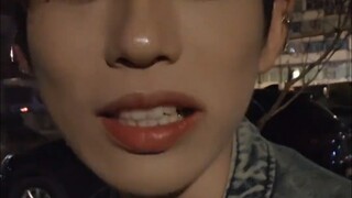 男模吐槽富婆富二代不点他只能当陪衬在旁边钱都赚不了